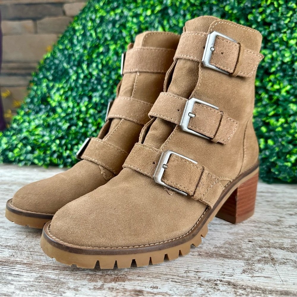 CROWN VINTAGE Asisa Ankle Boot Women’s 6.5 Tan Suede Leather Buckle Moto Chic